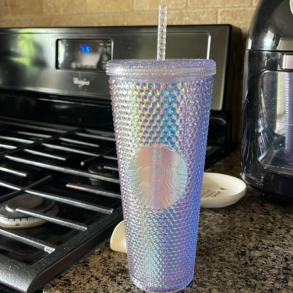 2018 unicorn irredentist Starbucks bling cup